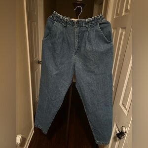 Vintage Lee Women's Blue Ankle Jeans